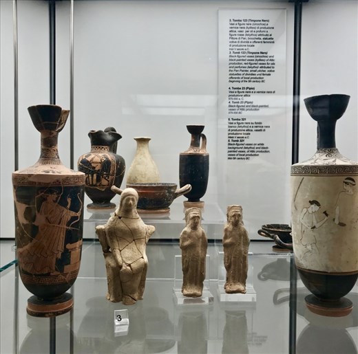 Red and White Vases with Votive figures, Archeological museum, Palermo