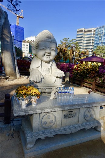 Jogyesa Buddha for favorable business
