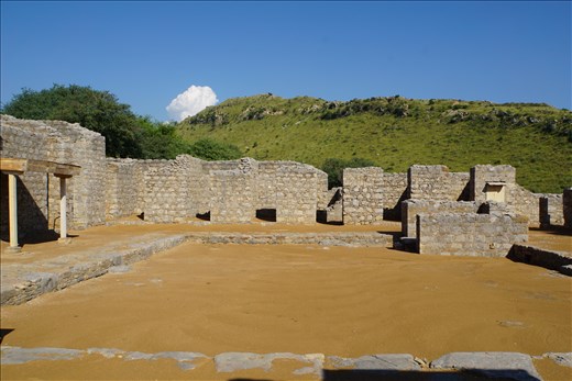 Jualian University Monastery, Taxila 