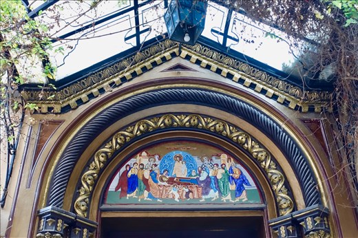 Entrance to the Dormition Church, Brasov