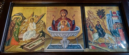 painting inside Sveta Nedelya