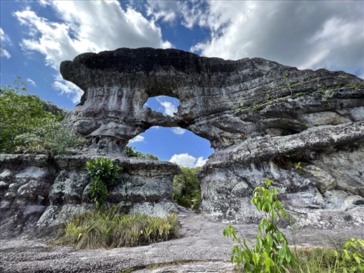 backside of Puenta de Orion