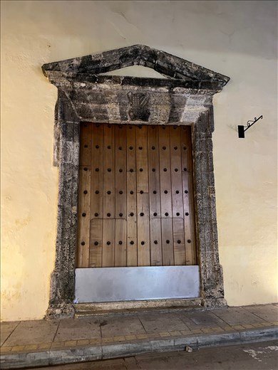 Flood barrier by former cloister chapel