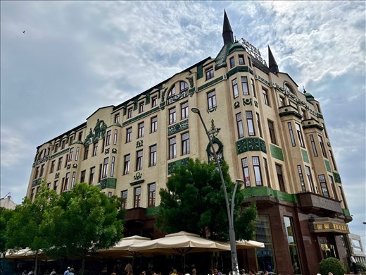 Hotel Moskau - Russian Succession style