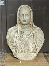 2nd-3rd C CE Dardanian goddess, Kosovo Museum: by krodin, Views[145]