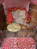 idol next to Shiva Temple in Kesar Devi complex: by krodin, Views[193]