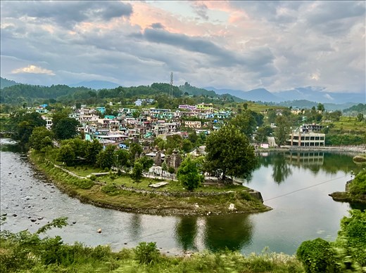Baijnath and Baijnath temple complex from the road