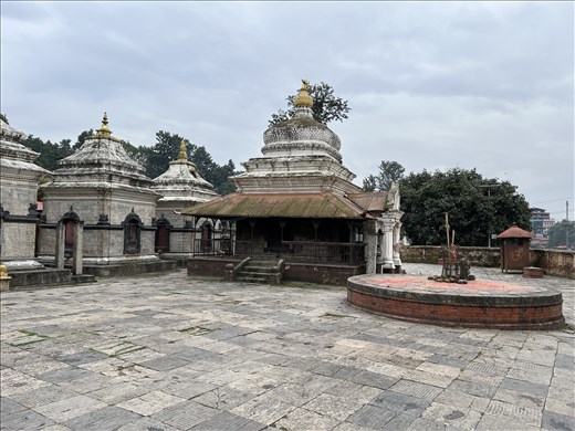 Sadhus' morning & night time hang out, Pashupatinath