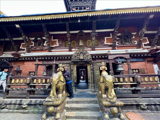 Golden Temple, Patan