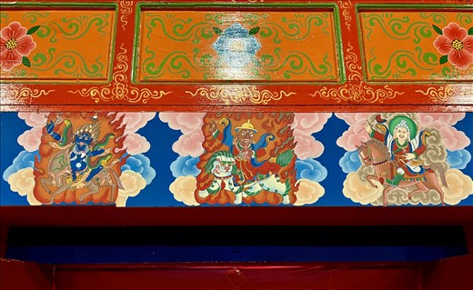 inside Khumjung monastery