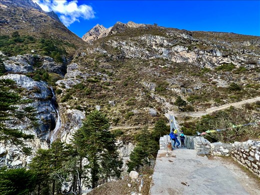 bridge to Pangboche