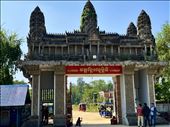 Angor Wat entrance to Cambodian Temple: by krodin, Views[229]