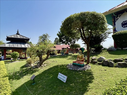 Aesthetic, Great Lotus Stupa