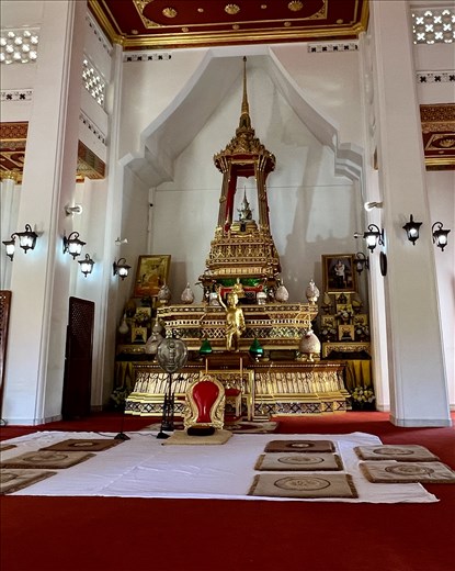 inside Thai Temple