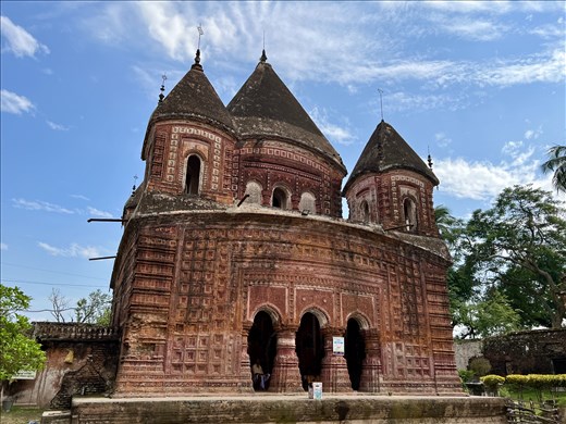 Puthia Temple