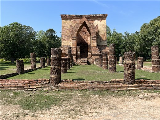 Wat Tra Phang Thong Lang