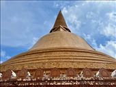 Nakhon Pathom Chedi: by krodin, Views[180]