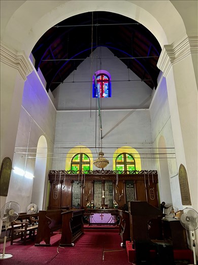 Altar St. Francis - was Roman Catholic under the Portuguese, then Protestant under the Dutch and now Anglican since the British