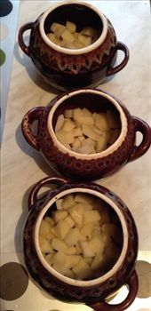 to add potatoes in a pot: by ksendelek, Views[231]