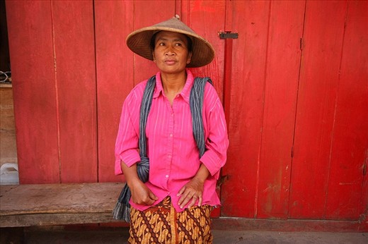 women dress always bright clothing on the market.