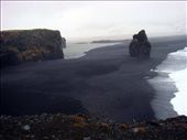 Dyrhólaey black sands beach near Vik: by kurenai, Views[3436]