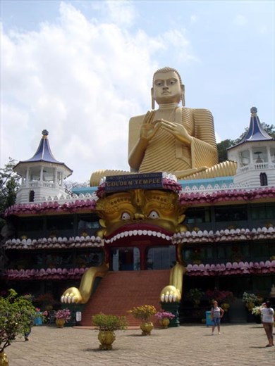 Dambulla Golden Temple