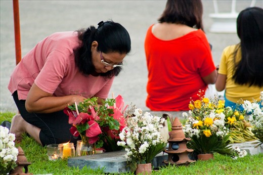 November 1-2, 2012, a time when Filipinos pay respect to their late relatives in the cemetery. 