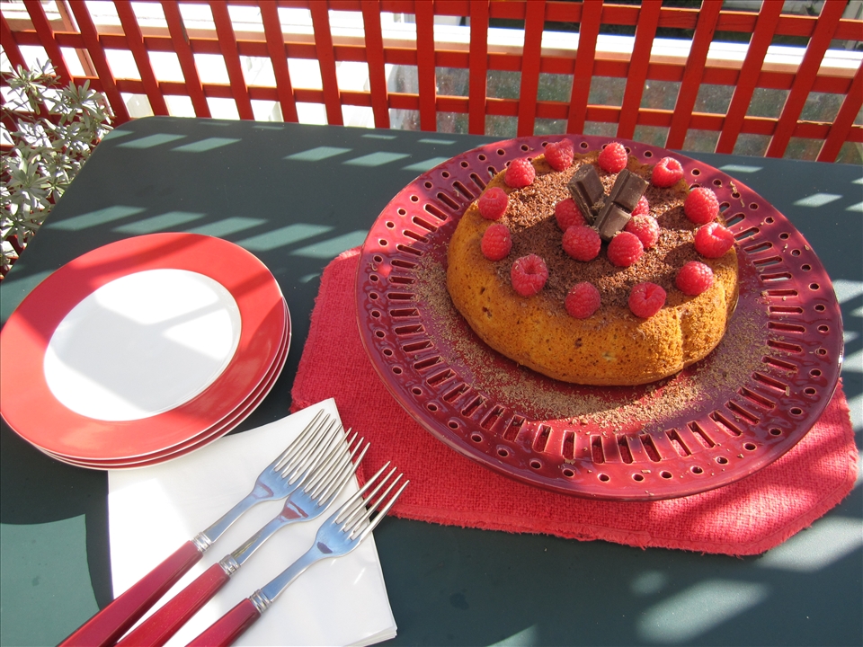 Gateau au yaourt with crushed raspberries & fleur de sel