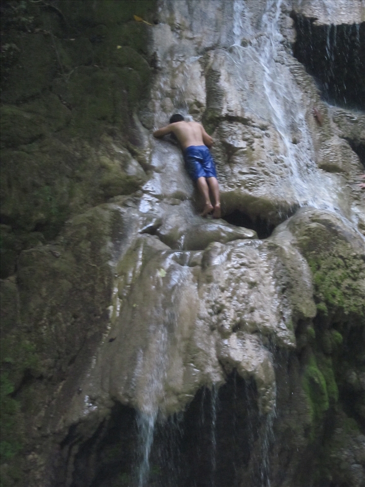 Resting in Bantakay Falls