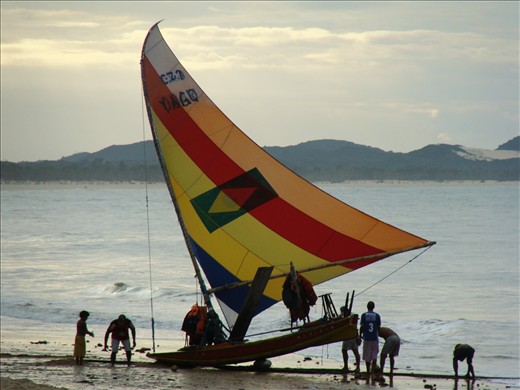 Fishers preparing their boat to go fishing in Ceará - North Brazil