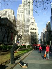 A player trying to get some bucks in a normal day in New York: by larissa-casagrande, Views[311]