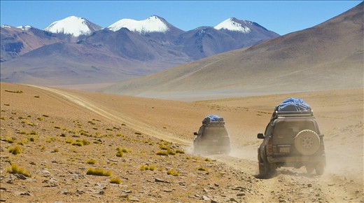 Our convoy of 4WD's heading off on our desert adventure