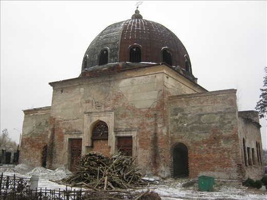An abandoned Jewish cemetery - a victim both of the WWII and communists.