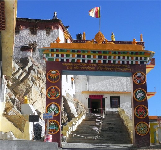 The entrance of the home of GOD. It's barren, stranded but welcomes people with hearts open. I was kind of speechless with tranquil atmosphere when shadows of the far mountains looming long. 