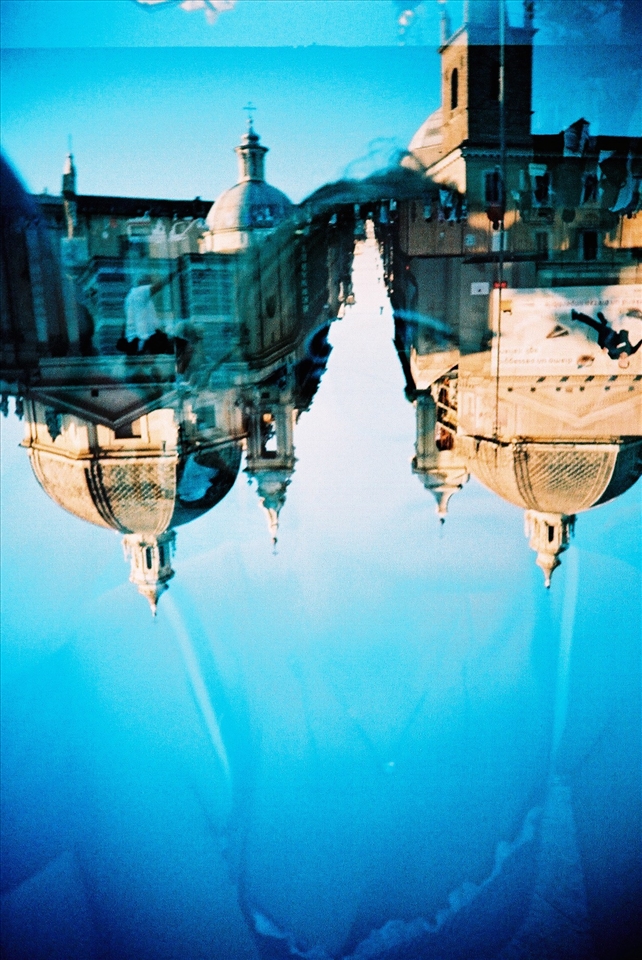 You don't have to choose between romance and history...