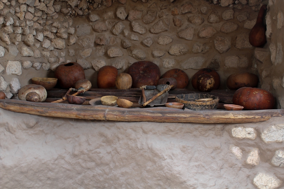 The culture is not lost in Ecuador. 