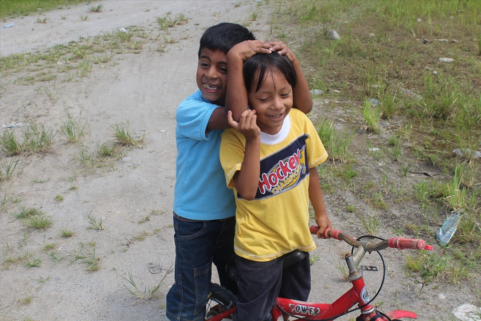 The life of a young Ecuadorian child is rough, but a friend is always there. 