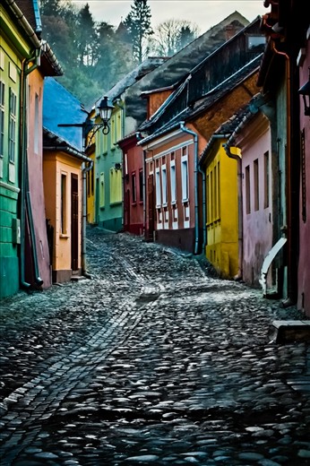 The streets were like in a fairytale... and the emptiness made you feel scary...