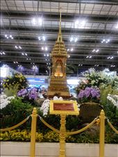 Their sacred Buddha: by lightindarkness, Views[290]