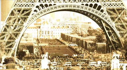 Paris main attraction from a different angle. See here my version...