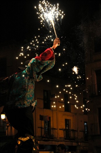 In some parts of Spain, Carnival lasts for four days; in Segovia, part of the more conservative Castilla-Leon region, it lasts for 40 minutes. A parade led by local thespians marches down the small town's main street and up to the Plaza Mayor. 