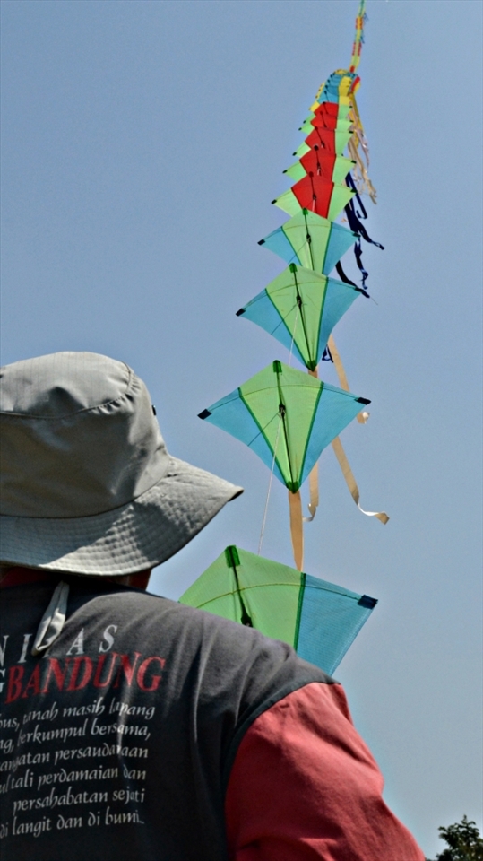 A kite master flew his kite on International Kite Festival at Jakarta