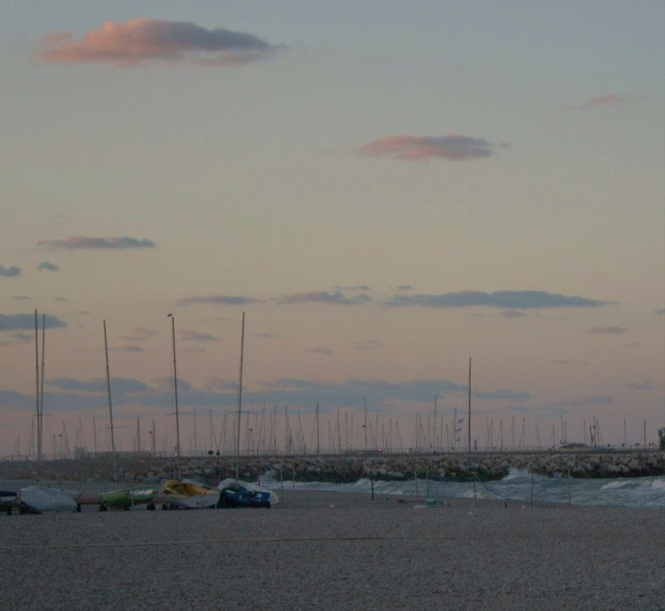 Near the shore, in the early morning or at twilight, you can find the fishermen’s boats. Most of these men are still living in perfect communion with the sea, 
respecting it and following the signs of nature to do their job.

