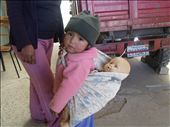 Niña jugando con su muñeca: by loloberlin, Views[1233]