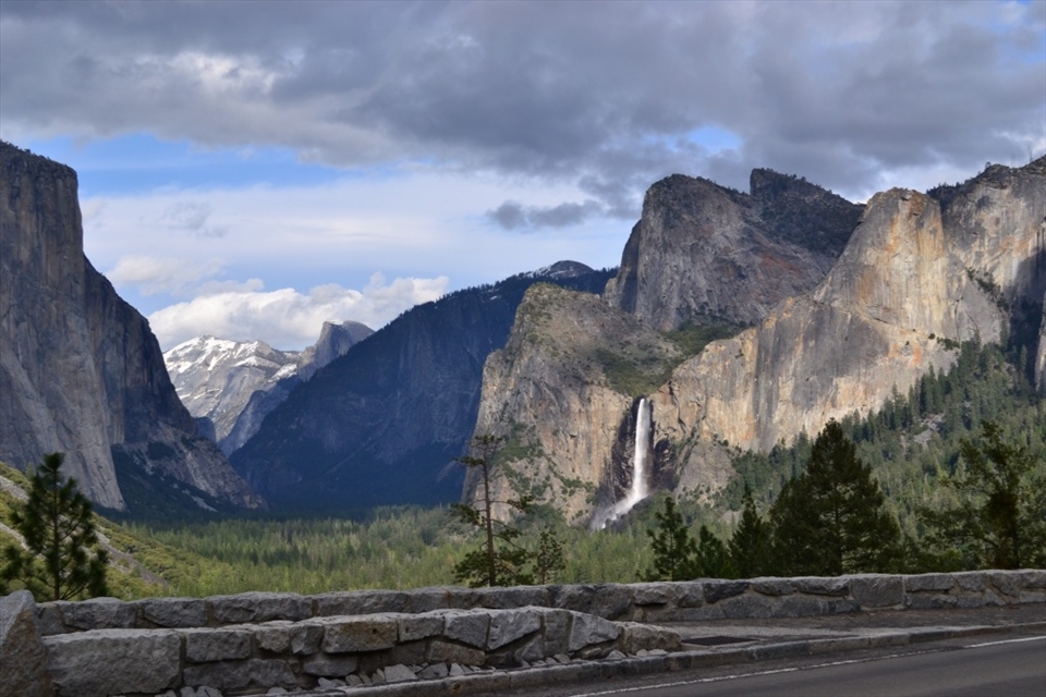 Famous Tunnel View
In this picture I portray the contrast between man-made and nature and how beautiful nature is even with a couple clouds over its head.