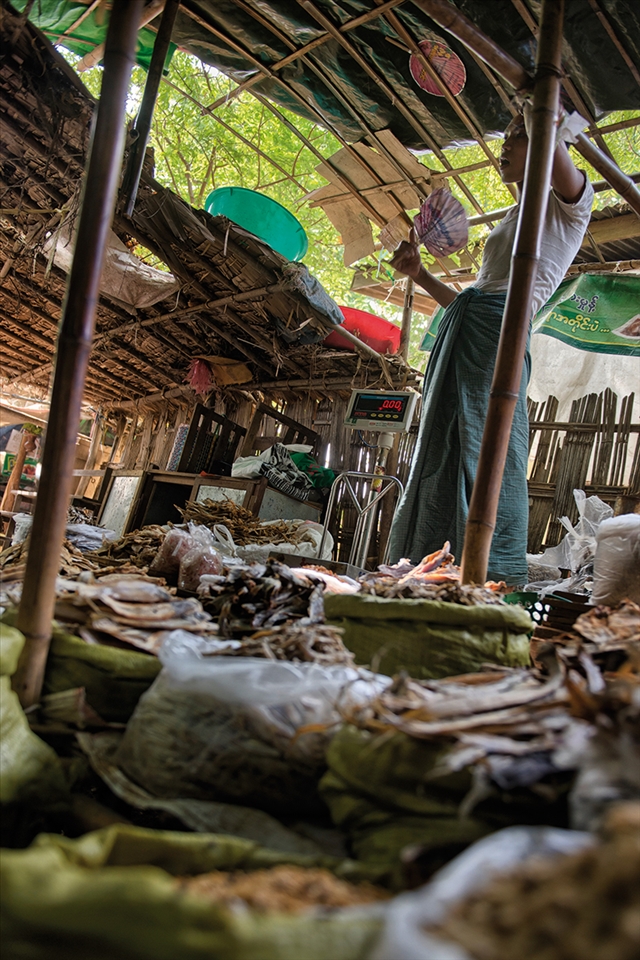 City Market in Yangon