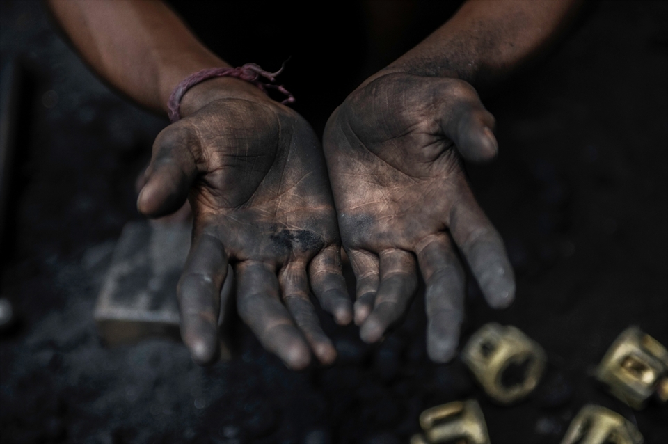 There are 650.000 to 2 million street children in Bangladesh. Others are 