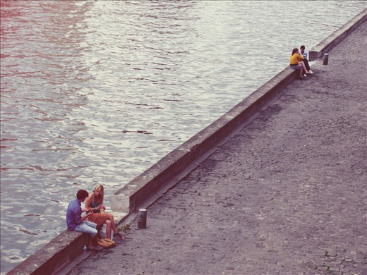 Two days later, I packed my bags and went to Paris. I've made it 