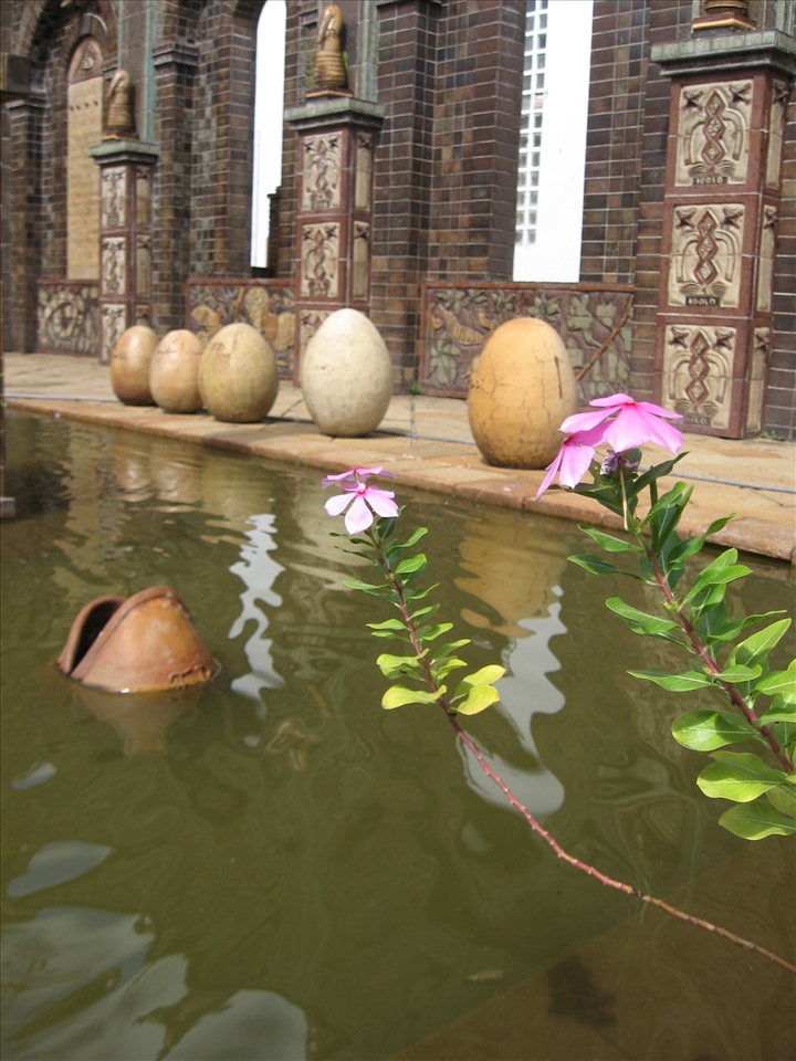 At a museum that hosts works of Francisco Brennand, the rural coastline is mirrored in this beautiful reflecting pool.