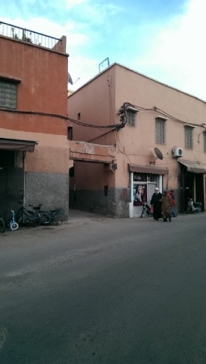 Street sign pointing to my Riad